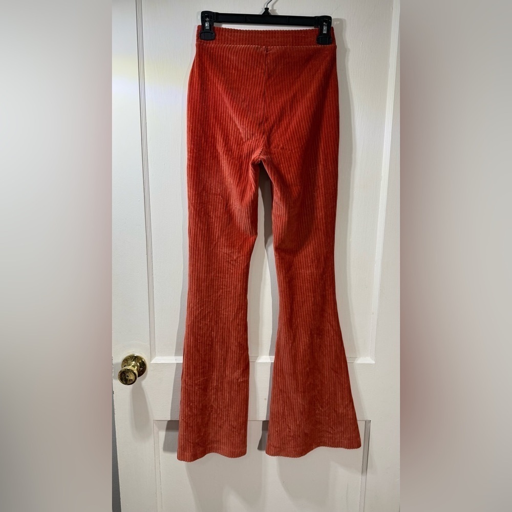 Aerie Groove-On Velour High
Waisted Flare Pant - Color Rust Belt - Picture 7 of 7